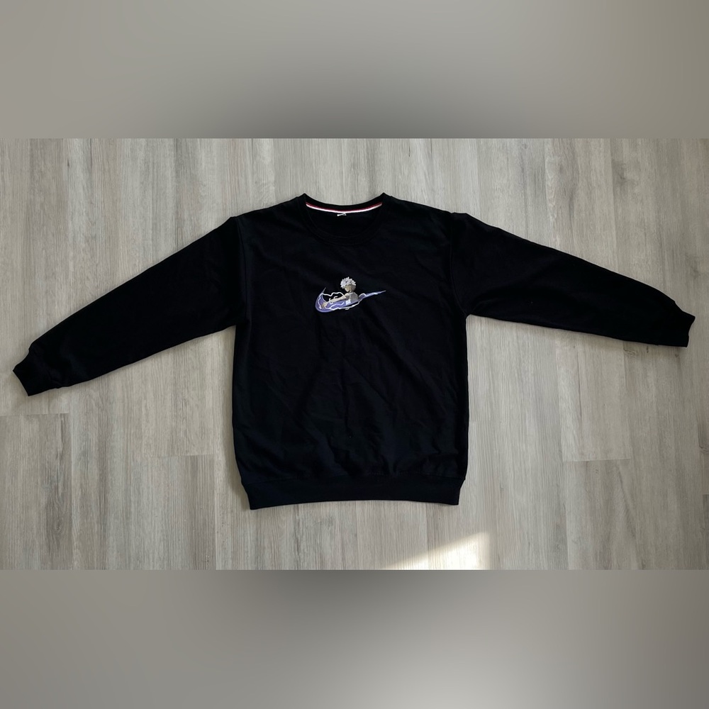 Black Nike Long Sleeve Graphic Shirt. Size L